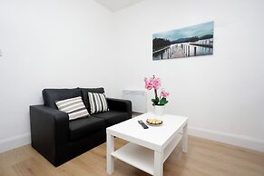 Kirkstall Serviced Apartments Leeds