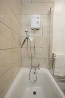 Kirkstall Serviced Apartments Leeds