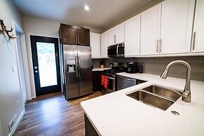 The Snowberry Sanctuary Lakefront Georgetown