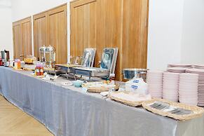 Grand Sattahip Hotel