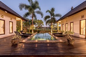 Villa Kubu Agung