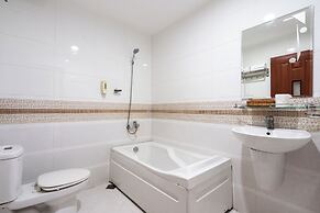 King Hotel Saigon Airport