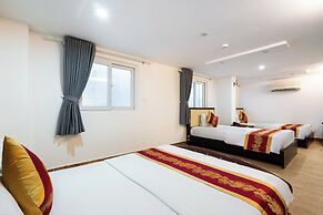 King Hotel Saigon Airport