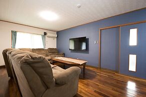 Sea Side House POLEPOLE