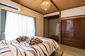 Naha Asahibashi Condominium HOLIDAY