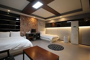 HOTEL Yeogiuhtte Pohang Mundeok