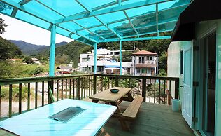 Cheongpyeong Mulsori Pension