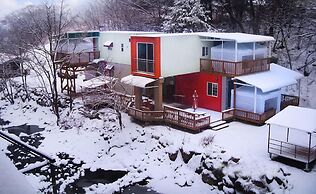 Cheongpyeong Mulsori Pension