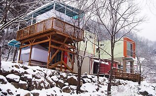 Cheongpyeong Mulsori Pension