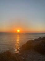 Sukha Inn Otel & Beach