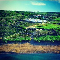 Sukha Inn Otel & Beach