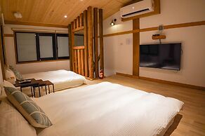 Suehirodori Japanese Entire Home No2