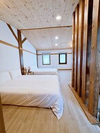 Suehirodori Japanese Entire Home No2