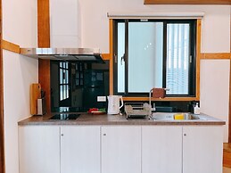 Suehirodori Japanese Entire Home No2