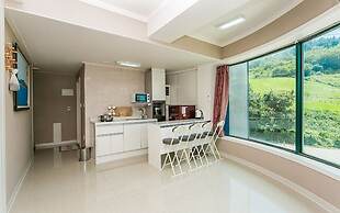 Byeonsan Dongguerami Pension