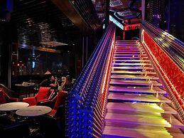 Platinum Suites by Skybay