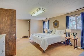 Dog-friendly by the Garden & OCC Shops & Dining