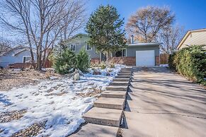 Dog-friendly by the Garden & OCC Shops & Dining