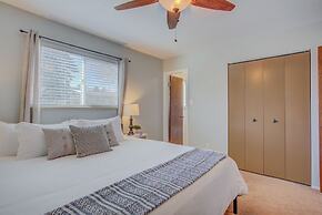 Dog-friendly by the Garden & OCC Shops & Dining