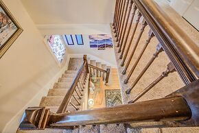 5bddowntown Victorian Charmhot Tub, Firepit