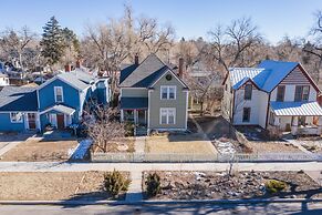 5bddowntown Victorian Charmhot Tub, Firepit