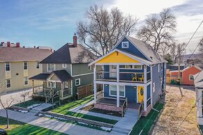 Trendy Urban Neighborhood & Dog-friendly Downtown