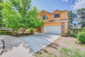 4BR AF Academyw/hot Tub & Firepit