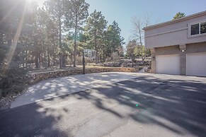 Verdant Oasisluxury, Traveler's Home W/hottub!