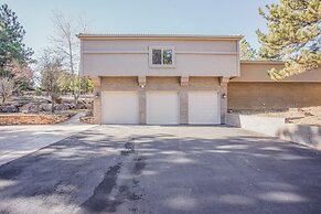 Verdant Oasisluxury, Traveler's Home W/hottub!