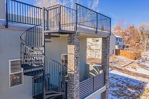 Modern Rooftop Patio New-build Townhome in COS