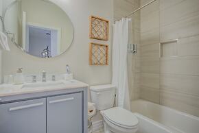 Modern Rooftop Patio New-build Townhome in COS