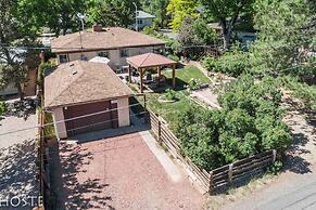 3bdmid-century Modernhot Tub, Grill, Close to DT