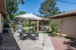 3bdmid-century Modernhot Tub, Grill, Close to DT