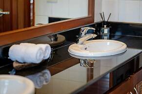 4 Bedroom Villa TG39 on Beach Front Resort SDV285-By Samui Dream Villa