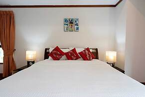 4 Bedroom Villa TG39 on Beach Front Resort SDV285-By Samui Dream Villa