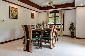 4 Bedroom Villa TG39 on Beach Front Resort SDV285-By Samui Dream Villa