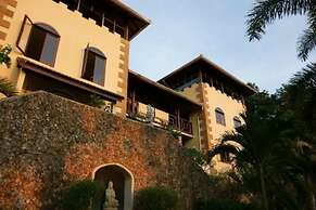 Ever Dreamed of staying in a 3 Bedroom Castle SDV044B - By Samui Dream