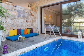 Kalkan Oasis Hotel - Adults Only