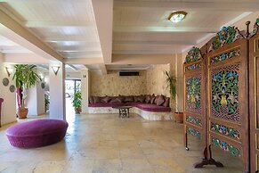 Kalkan Oasis Hotel - Adults Only