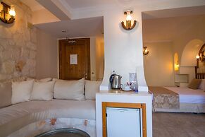 Kalkan Oasis Hotel - Adults Only