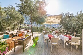 Kalkan Oasis Hotel - Adults Only