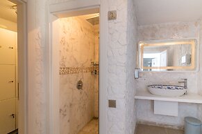 Kalkan Oasis Hotel - Adults Only