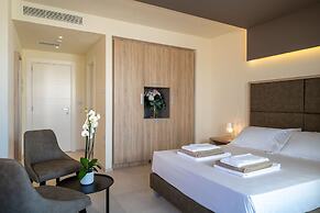 Palace Lido Hotel & Suites