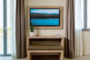 Palace Lido Hotel & Suites