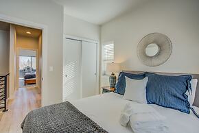 4BR Mnt Viewsmodern Urbanityrooftop Patio