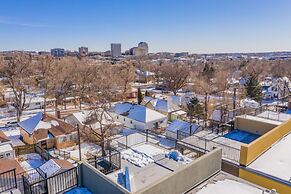 4BR Mnt Viewsmodern Urbanityrooftop Patio