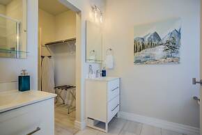 4BR Mnt Viewsmodern Urbanityrooftop Patio