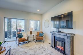 4BR Mnt Viewsmodern Urbanityrooftop Patio