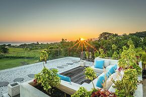 Deep Blue Villa