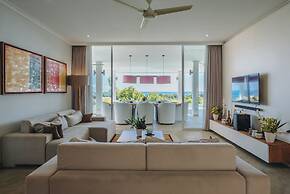 Deep Blue Villa